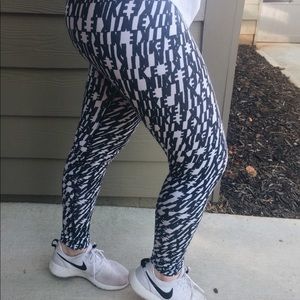 Nike leggings
